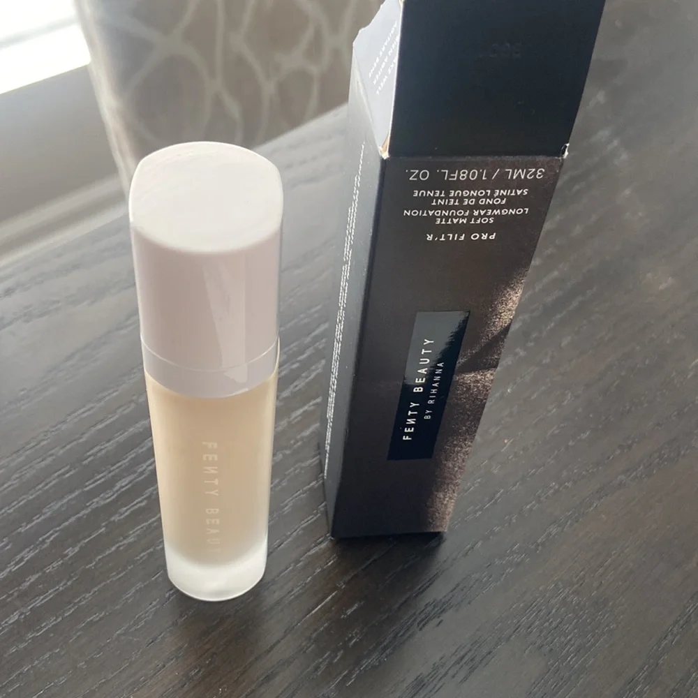 FENTY BEAUTY by Rihanna Pro Filt'r Soft Matte Longwear Liquid Foundation